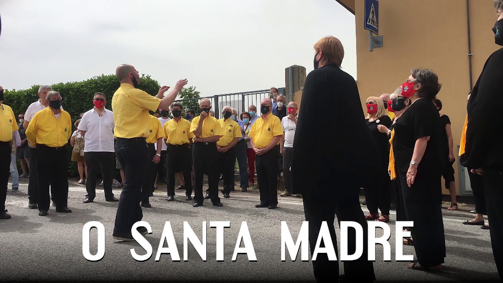 Ermanno il Contratto, “O Santa Madre”. Canta il coro Scaricalasino